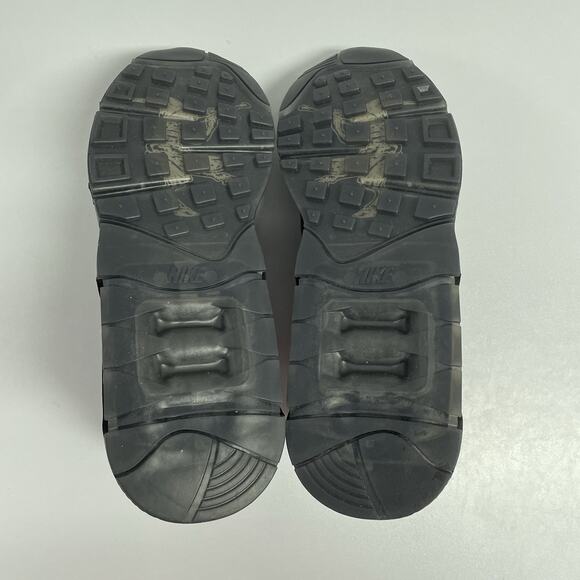 Nike Air Max 180 Pan Records The Suspended Hour FZ3310 001 Size 8 Black Runner